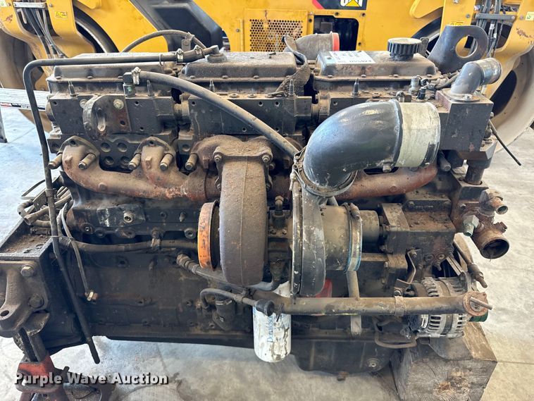 image for item DV5824 2012 Cummins  N14 engine