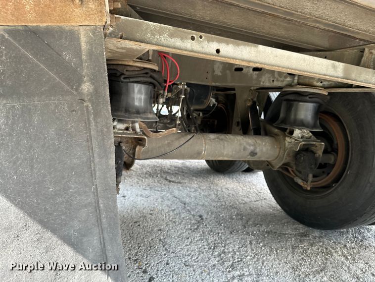 image for item DX0940 2014 Wabash refrigerated van trailer