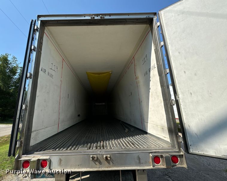 image for item DX0940 2014 Wabash refrigerated van trailer