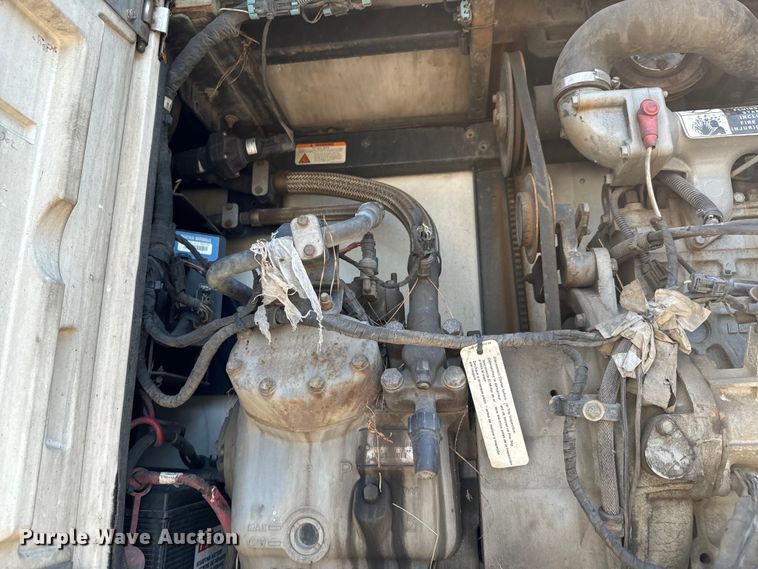 image for item DX0940 2014 Wabash refrigerated van trailer