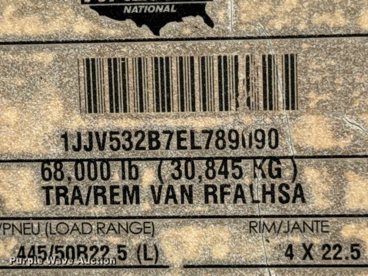 image for item DX0940 2014 Wabash refrigerated van trailer