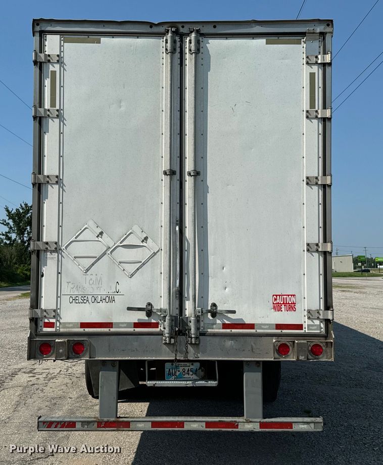 image for item DX0941 2013 Wabash refrigerated van trailer