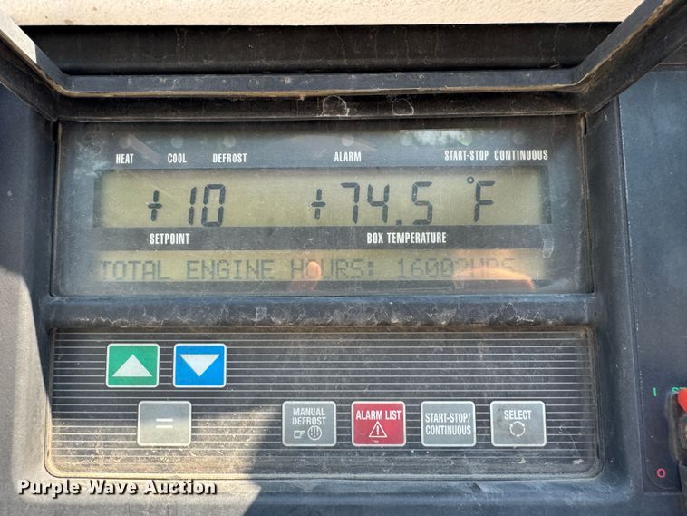 image for item DX0941 2013 Wabash refrigerated van trailer