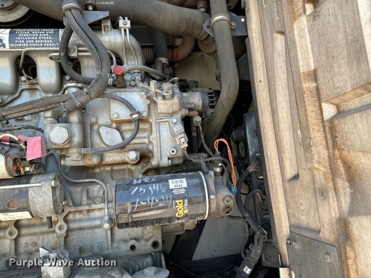 image for item DX0941 2013 Wabash refrigerated van trailer