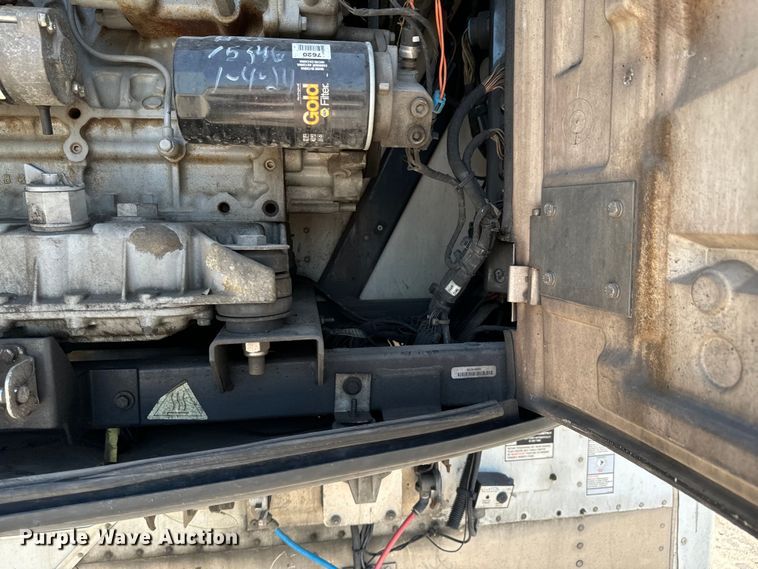 image for item DX0941 2013 Wabash refrigerated van trailer