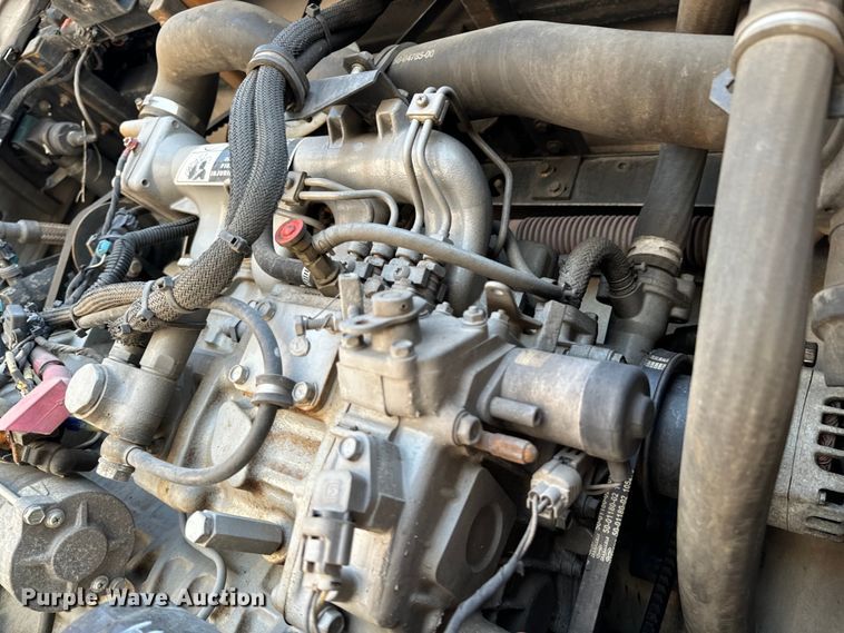 image for item DX0941 2013 Wabash refrigerated van trailer