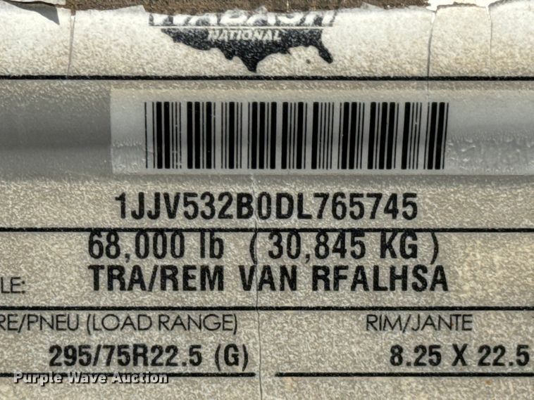 image for item DX0941 2013 Wabash refrigerated van trailer