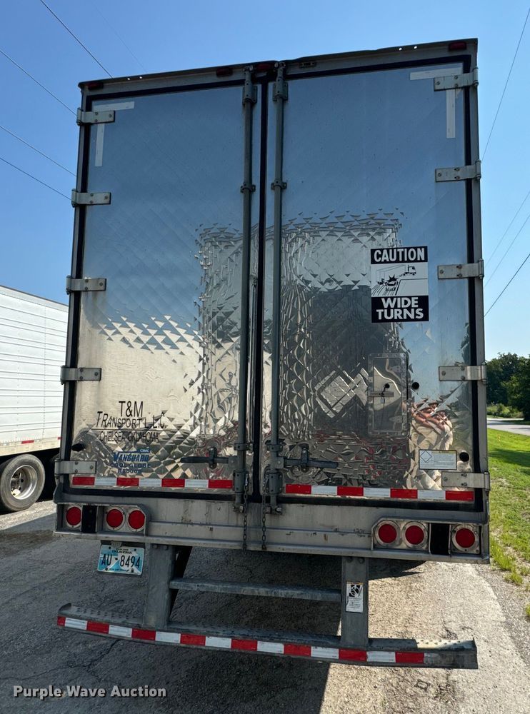 image for item DX0942 2013 CIMC 531SRB03 refrigerated van trailer