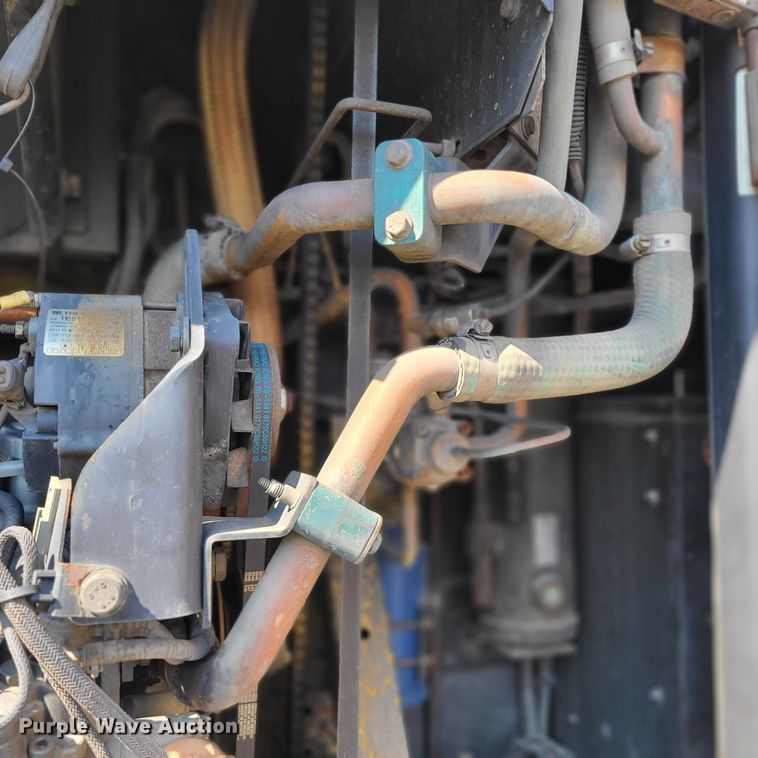 image for item DX0942 2013 CIMC 531SRB03 refrigerated van trailer