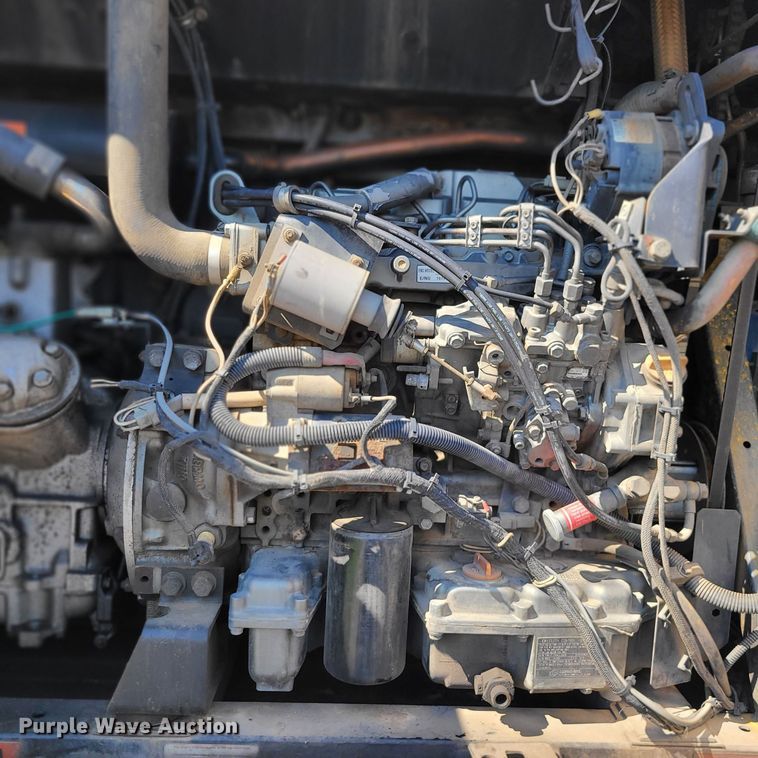 image for item DX0942 2013 CIMC 531SRB03 refrigerated van trailer