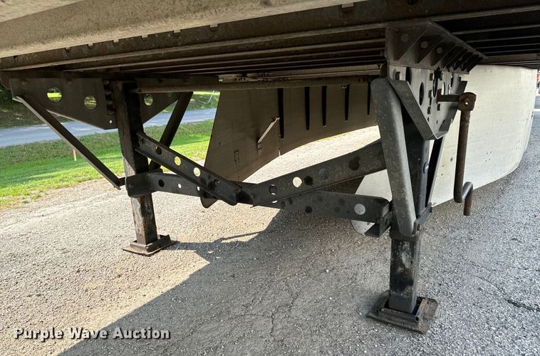 image for item DX0942 2013 CIMC 531SRB03 refrigerated van trailer