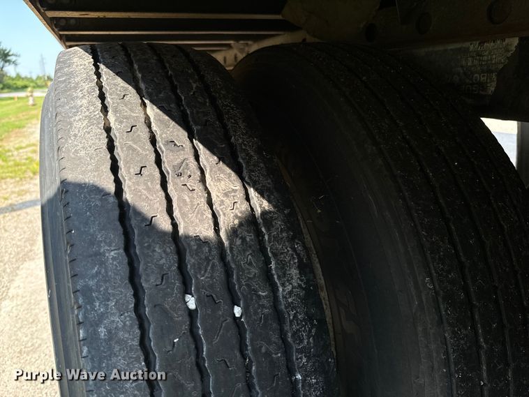 image for item DX0942 2013 CIMC 531SRB03 refrigerated van trailer