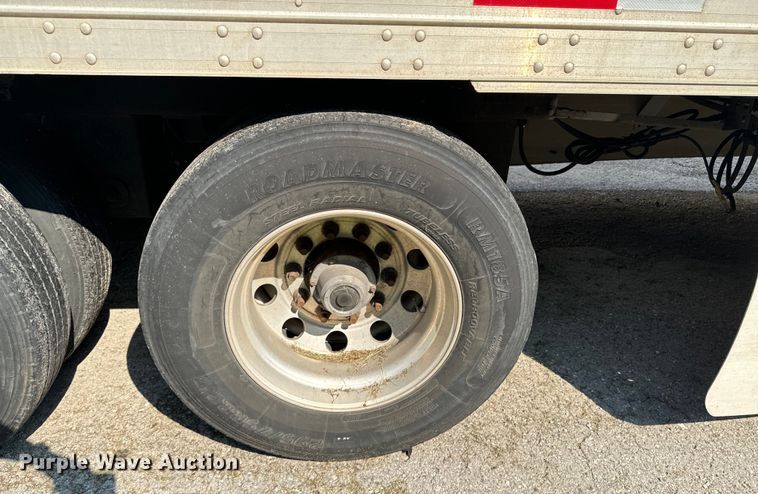 image for item DX0942 2013 CIMC 531SRB03 refrigerated van trailer