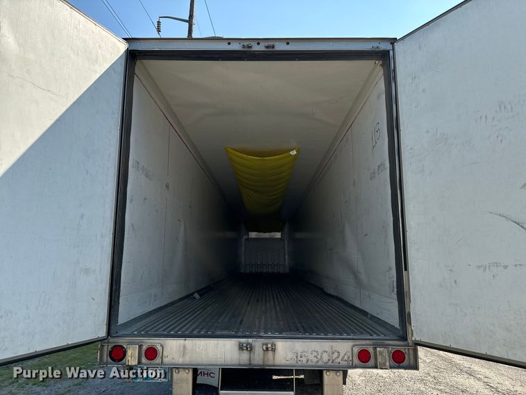 image for item DX0943 2015 Wabash refrigerated van trailer
