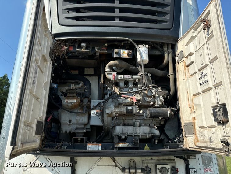 image for item DX0943 2015 Wabash refrigerated van trailer