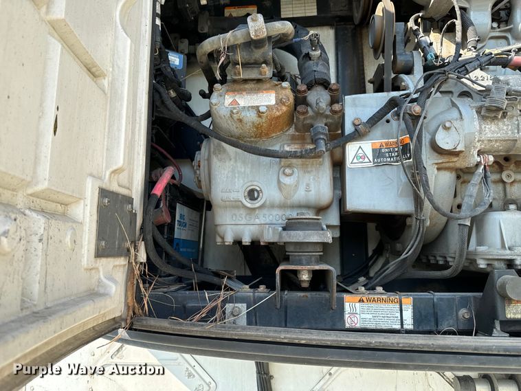 image for item DX0943 2015 Wabash refrigerated van trailer