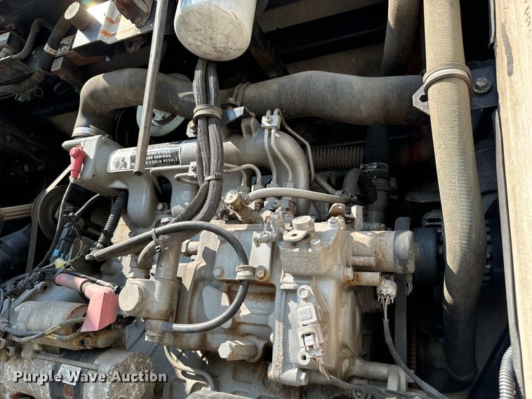 image for item DX0943 2015 Wabash refrigerated van trailer