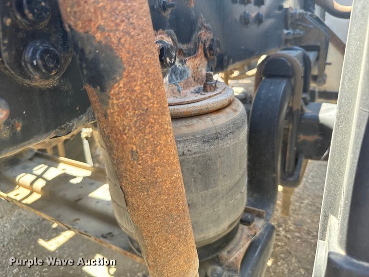 image for item DX3457 2015 Caterpillar  CT660 semi truck