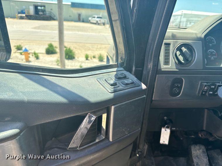 image for item DX3457 2015 Caterpillar  CT660 semi truck