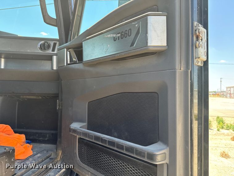 image for item DX3457 2015 Caterpillar  CT660 semi truck