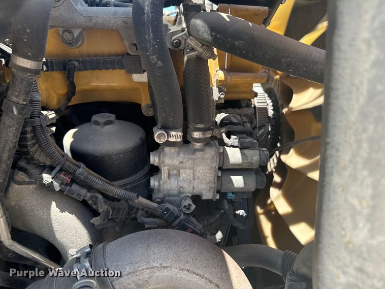 image for item DX3457 2015 Caterpillar  CT660 semi truck