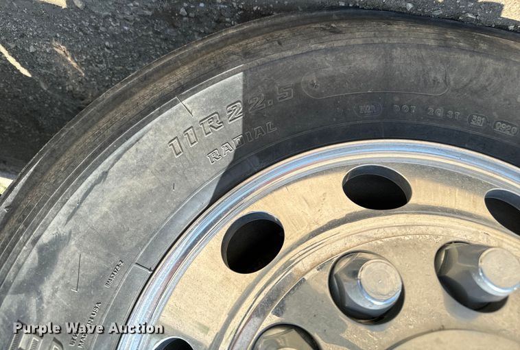 image for item DX3457 2015 Caterpillar  CT660 semi truck