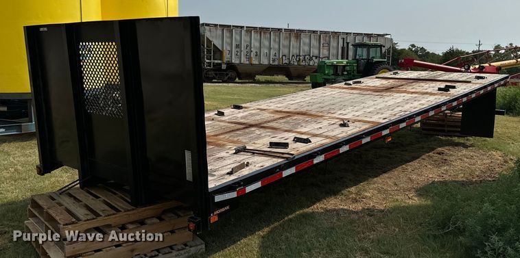 image for item DX3474 Morgan flatbed