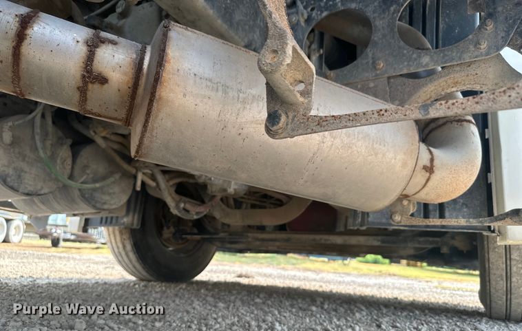 image for item DX3475 2012 Freightliner  Cascadia semi truck