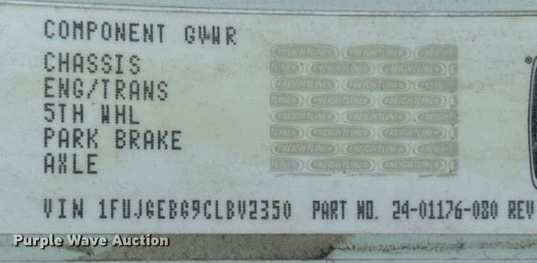 image for item DX3475 2012 Freightliner  Cascadia semi truck