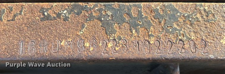 image for item EG0731 2003 Great Dane drop deck trailer