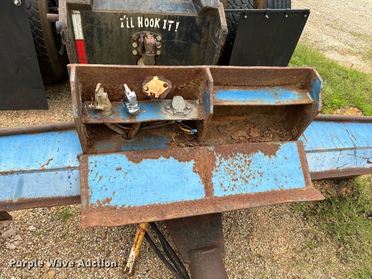 image for item EH3972 1994 Shop built  logging trailer