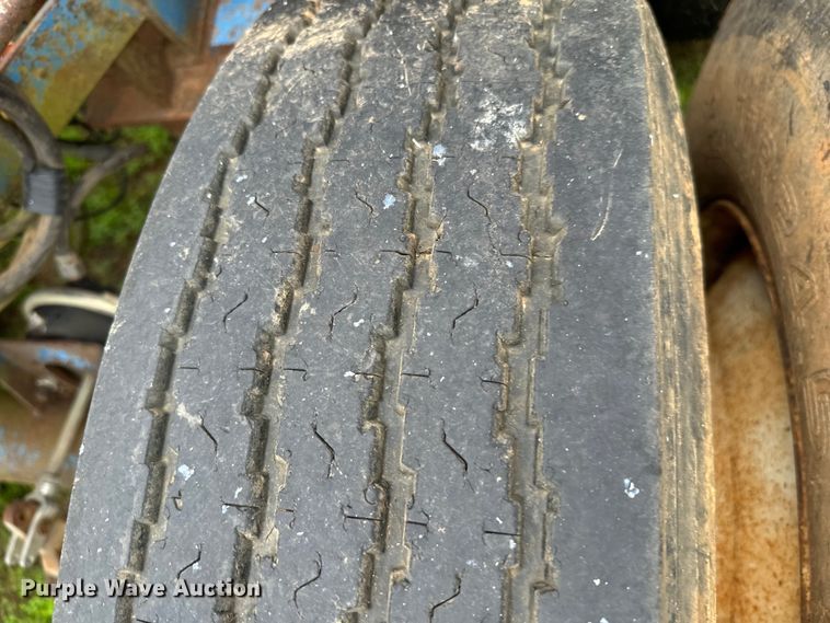 image for item EH3972 1994 Shop built  logging trailer