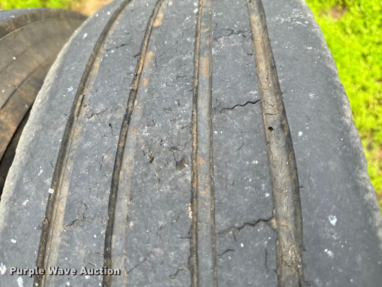 image for item EH3972 1994 Shop built  logging trailer