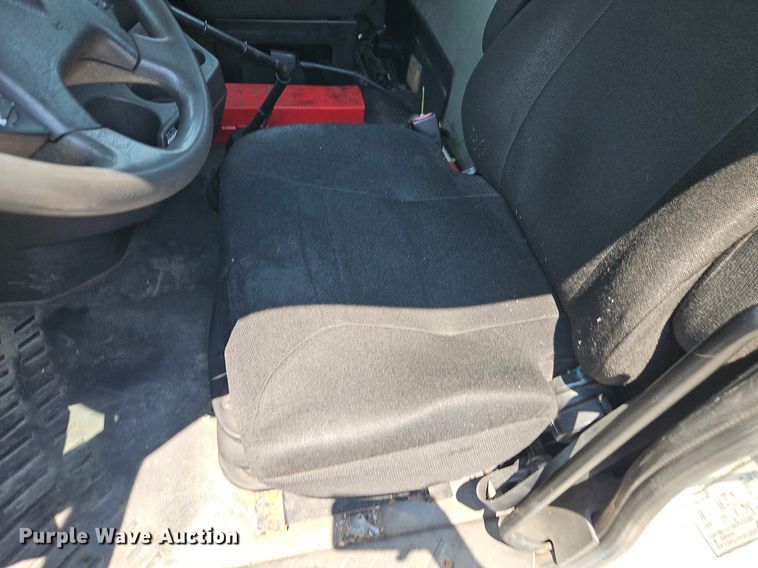 image for item EI3923 2014 International  Pro Star Plus semi truck