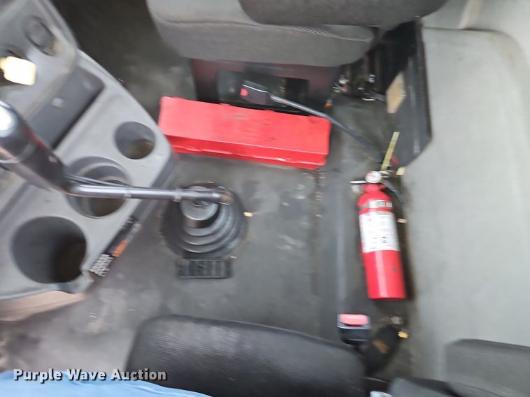 image for item EI3923 2014 International  Pro Star Plus semi truck