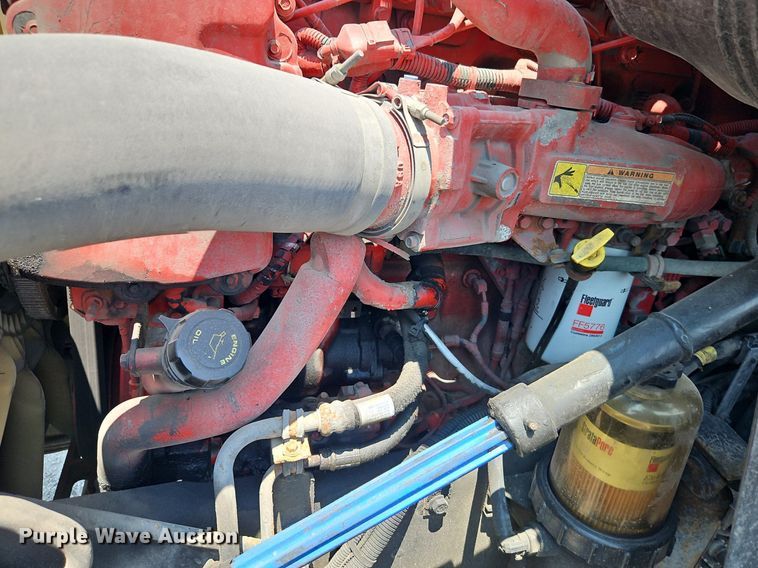 image for item EI3923 2014 International  Pro Star Plus semi truck