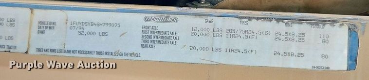 image for item EI3966 1995 Freightliner  FLD120 dump truck