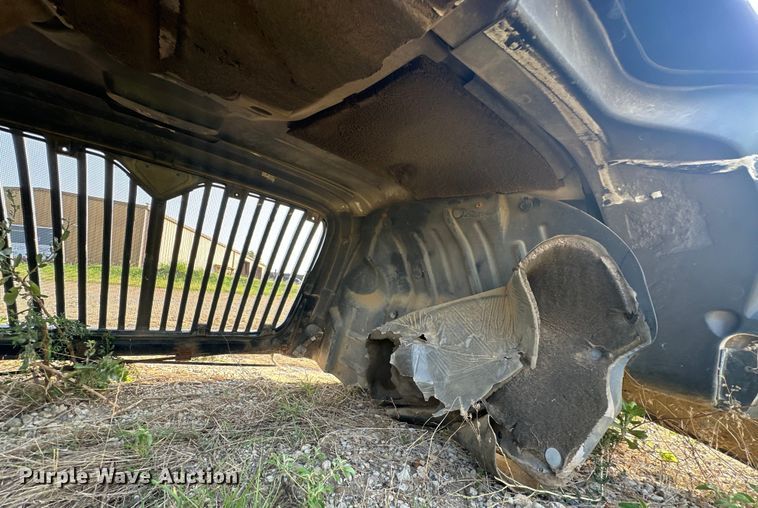 image for item EJ4421 2006 International  8600 hood