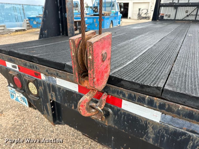 image for item EJ4435 1997 Volvo  WG64T crane truck