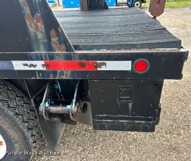 image for item EJ4435 1997 Volvo  WG64T crane truck