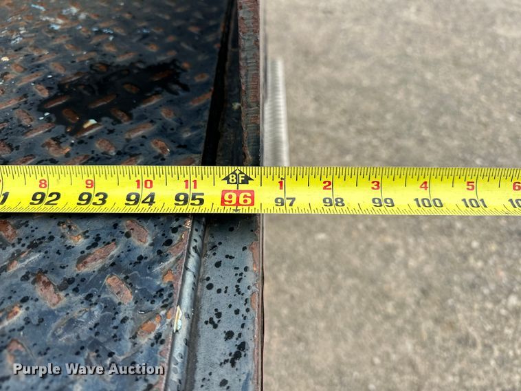 image for item EJ4435 1997 Volvo  WG64T crane truck