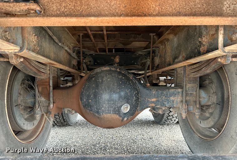 image for item EJ4435 1997 Volvo  WG64T crane truck