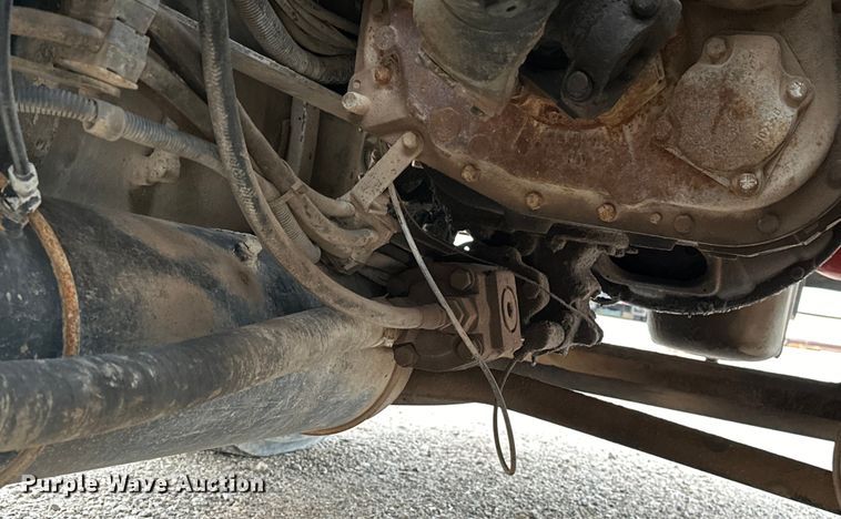 image for item EJ4435 1997 Volvo  WG64T crane truck