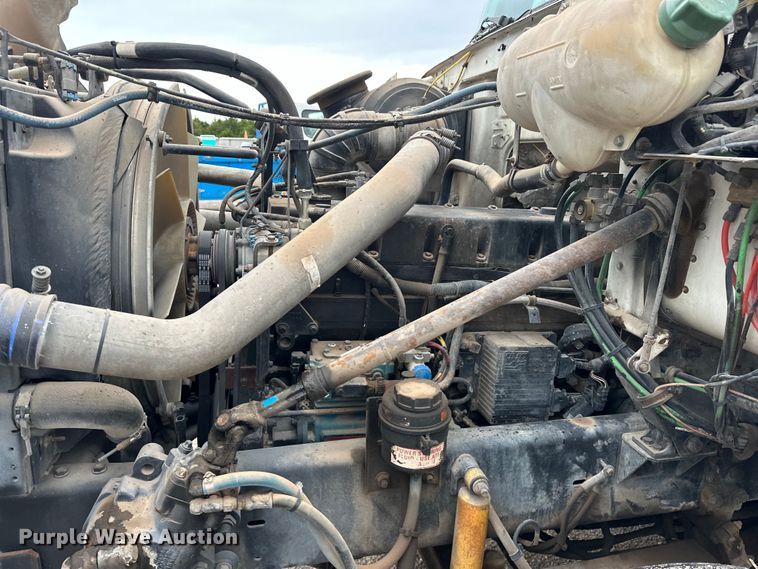 image for item EJ4435 1997 Volvo  WG64T crane truck