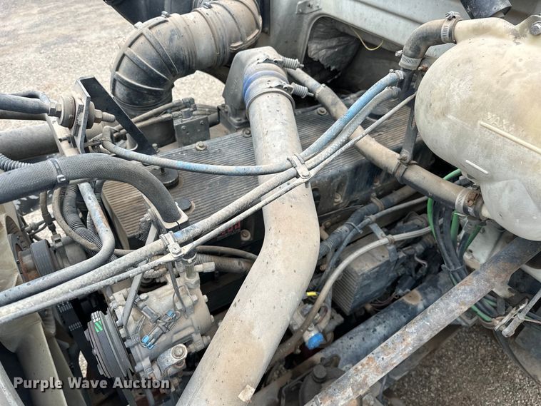 image for item EJ4435 1997 Volvo  WG64T crane truck