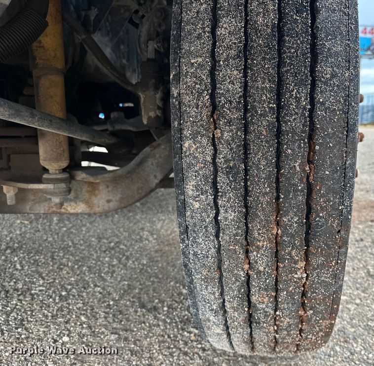 image for item EJ4435 1997 Volvo  WG64T crane truck