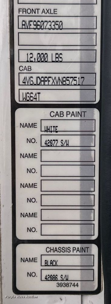 image for item EJ4435 1997 Volvo  WG64T crane truck