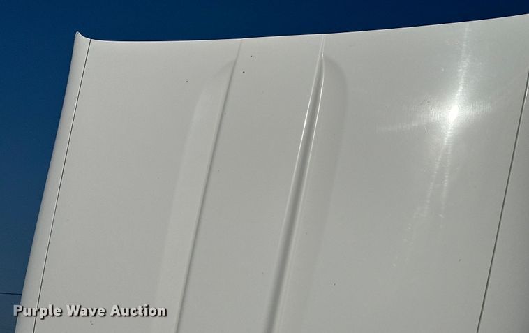 image for item EJ6359 2013 Kenworth T660 semi truck