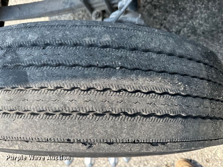 image for item EJ6360 2014 Kenworth T660 semi truck