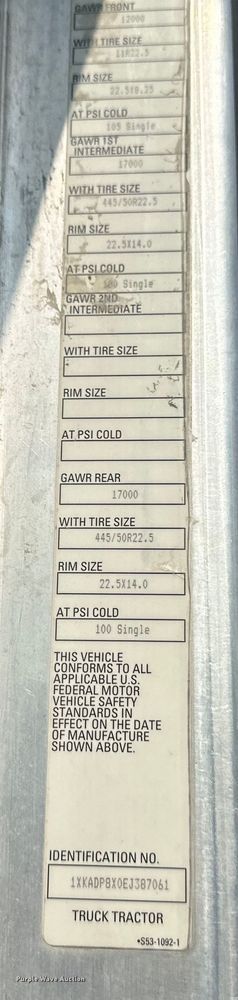 image for item EJ6360 2014 Kenworth T660 semi truck